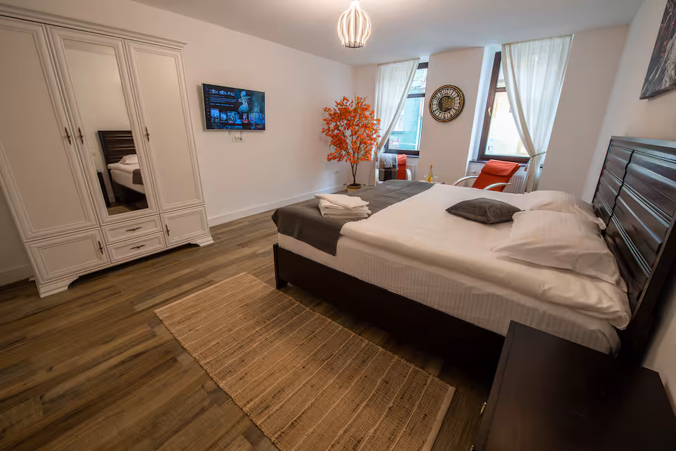 FLH - Old Town Suites - Cu Vedere la Strada